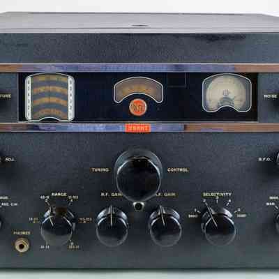 RCA AR-88D Receiver