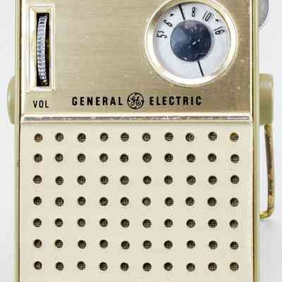 GE Transistor Radio