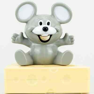 Mouse/Cheese Transistor Radio