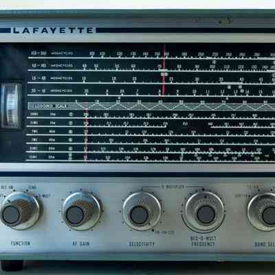 Lafayette HA-230 Short Wave Radio