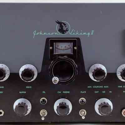Johnson Viking II Transmitter