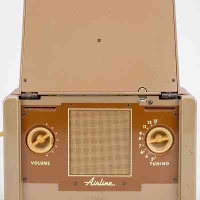 Airline Broadcast Radio Receiver