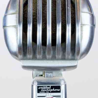 Turner Crystal Microphone with floor stand
