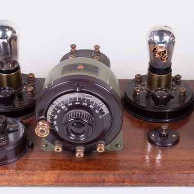 Atwater Kent Radiodyne Set
