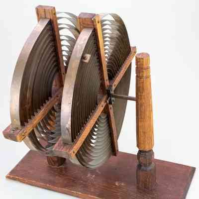 Pancake Oscillation Transformer