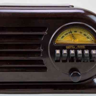 Western Royal Radio Receiver