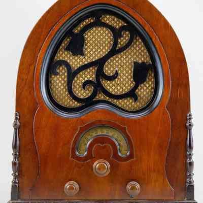 Jackson Bell Standard Broadcast Band Radio Receiver