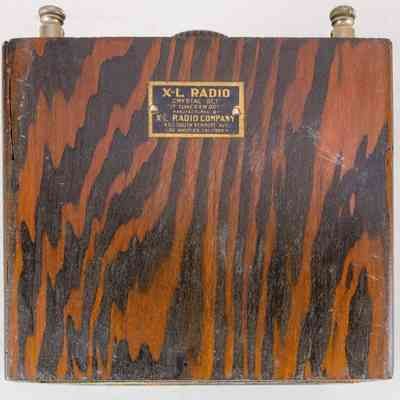 Bottom with Nameplate