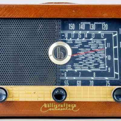 Hallicrafters Continental Standard Broadcast/SW Radio