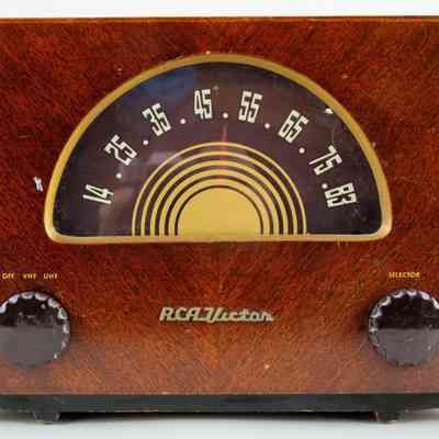 RCA Victor UHF Tuner/Converter