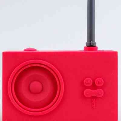 Savile Row Cyber Audio Rubber AM/FM Radio