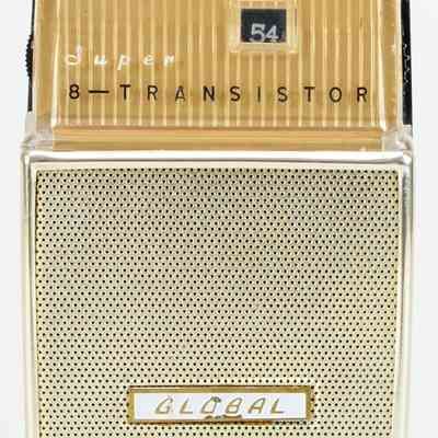 Global Super 8 Transistor Radio