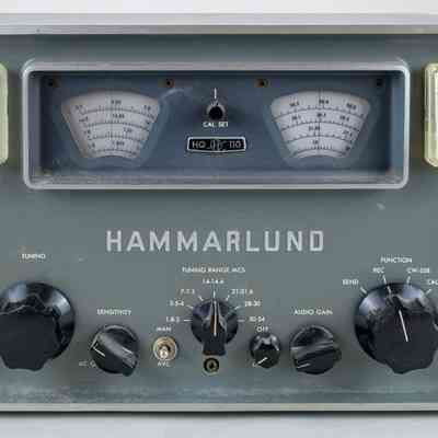 Hammarlund HQ-110 Communications Receiver
