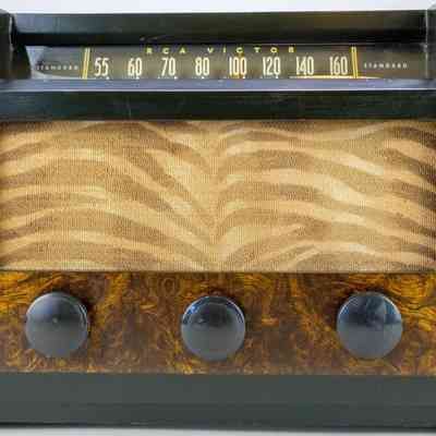 RCA Victor Standard Broadcast Radio