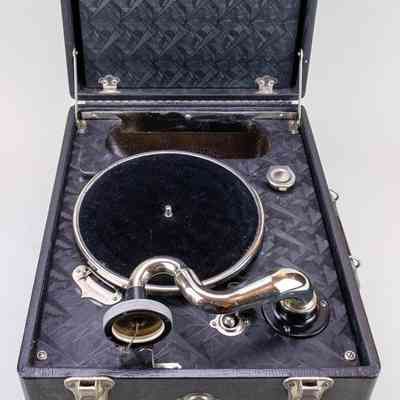 Parvus Phonograph