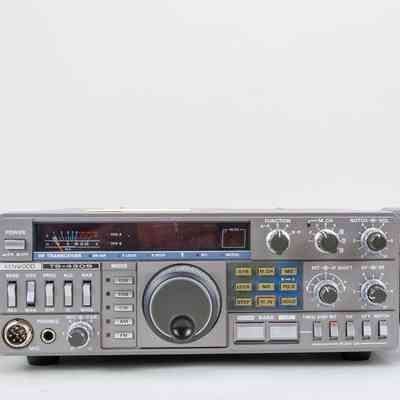 Kenwood TS 430S Transceiver with Mic and Power Supply