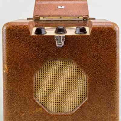 Roberts PD4 Radio Receiver