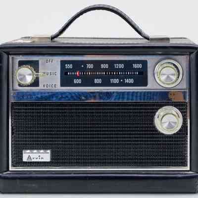 Arvin AM Transistor Radio