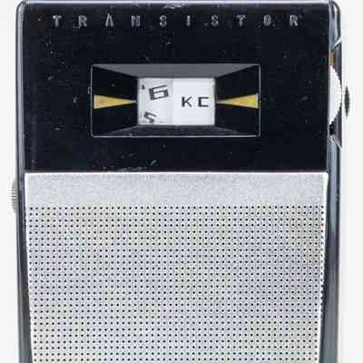 Penny's AM 6 Transistor Radio