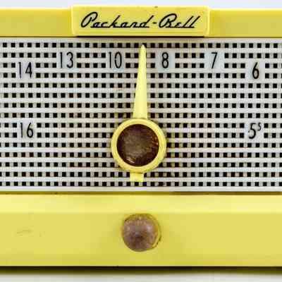 Packard-Bell AM Radio Receiver
