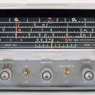 Hallicrafters S-107 Receiver