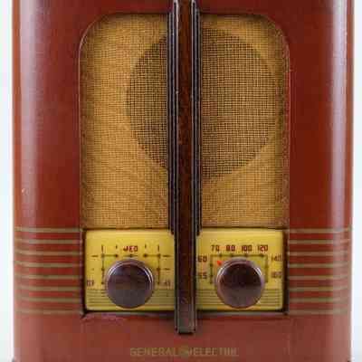 GE Standard Broadcast Radio
