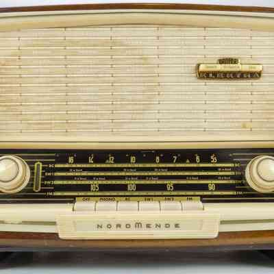 Nordmende Radio Receiver