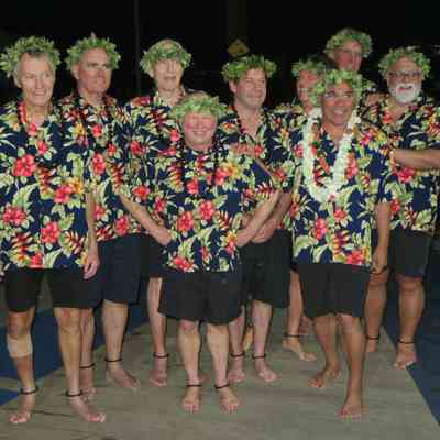 L to R: Bob McKenzie, Andy Stone, Bob Danielson, Eric Shackelford, Peter Bartu, Stu Gannes, Duke Dahlin (Kumu), John Hornor, Jim Frew