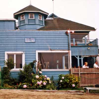 Dolphin Club Building