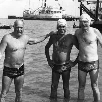 Cove Swimmers 1973