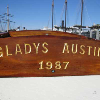 1987 GLADYS AUSTIN