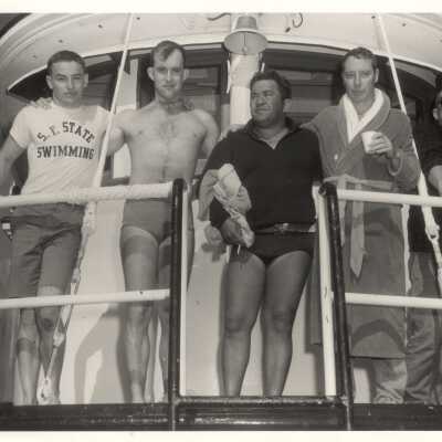Gate Swimmers