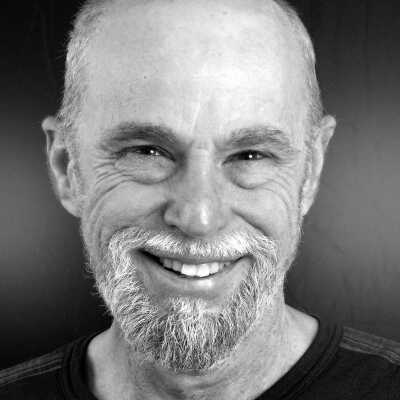 Gary Gach