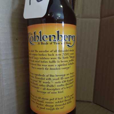 Back label with description of the beer