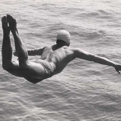 Swan Dive & Gate Swim