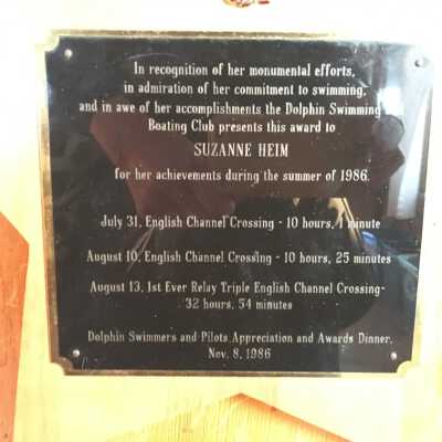 Text on plate