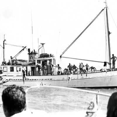 Start of the 1962 Alcatraz Swim