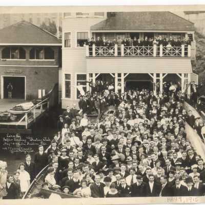Ladies' Day 1915