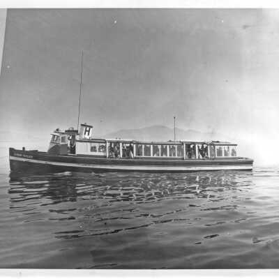 The Spectator Boat
