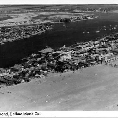 30 = The Strand, Balboa Island Cal.