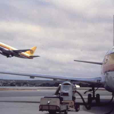 Air Cal 422