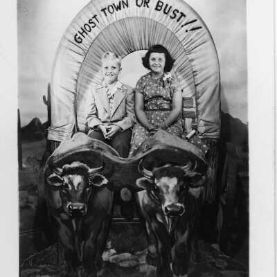 Gary Caldwell and Judy Goff at Knott's Berry Farm