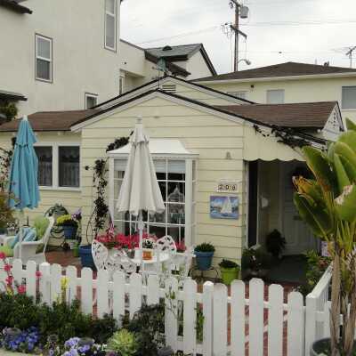 208 Amethyst Avenue