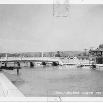 Canal ~ Balboa Island 1193
