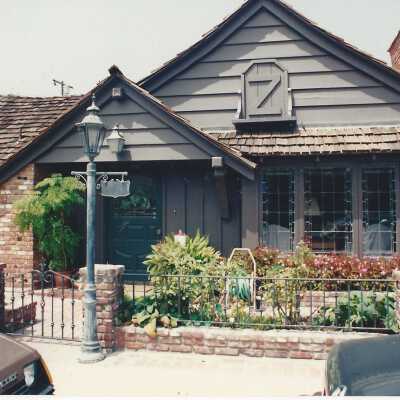 307 Onyx Avenue
