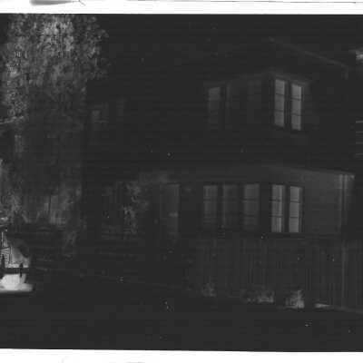Van Dyke house: Origsize: 4.25 x 3 inches; Origformat: Negative; Resolution: 4x6, 300 d