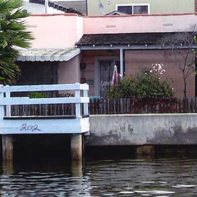 202 Grand Canal - 2001