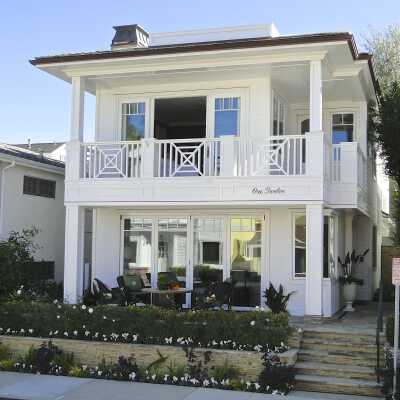 112 Emerald Avenue