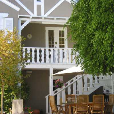 120 Marine Avenue in 2004