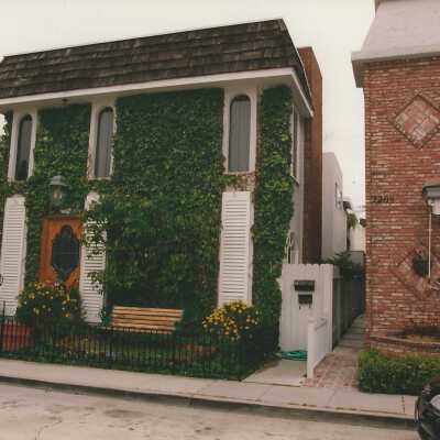 222 Ruby Avenue